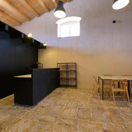 Chiusa Del Curiale - Ospitalita In Vigna Bed & Breakfast *