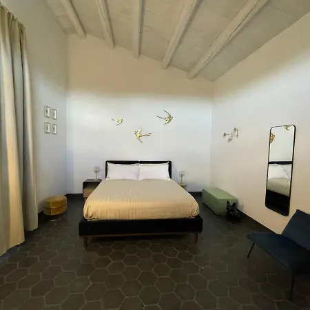 Chiusa Del Curiale - Ospitalita In Vigna Bed & Breakfast